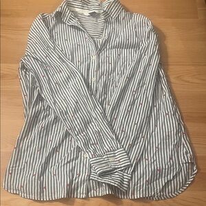 Old Navy Heart And Stripes Button Up